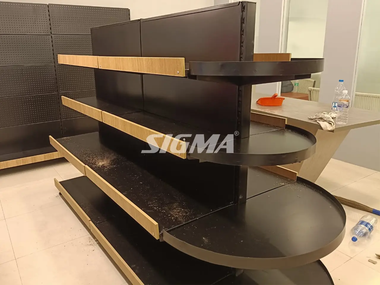 383715169_Gondola Racks Bangalore.webp